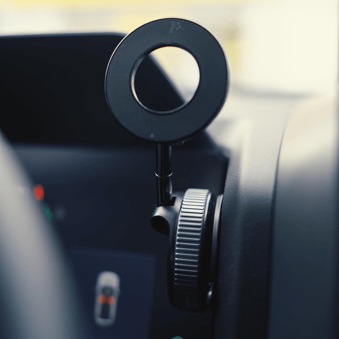 Magwink K007  Vacuum Magnetic Phone Holder